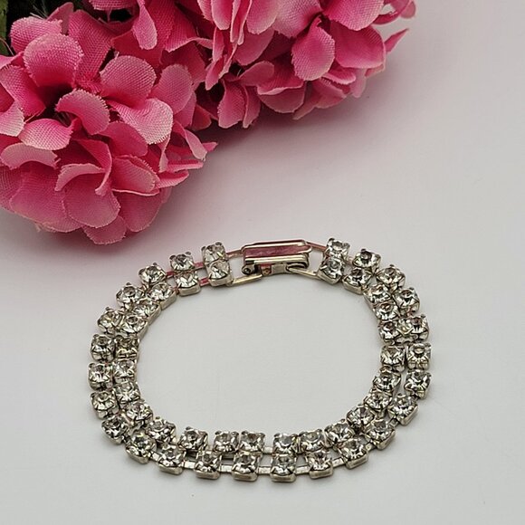 Vintage Clear Rhinestone Double Row Tennis Bracelet 7" Wrist Silver Tone Estate - Picture 1 of 6
